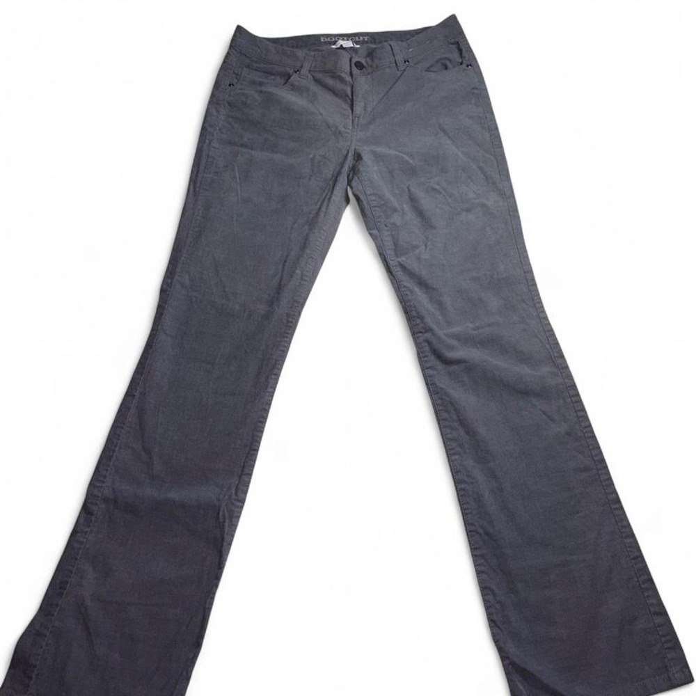 New York & Company low rise bootcut gray corduroy pants size 6